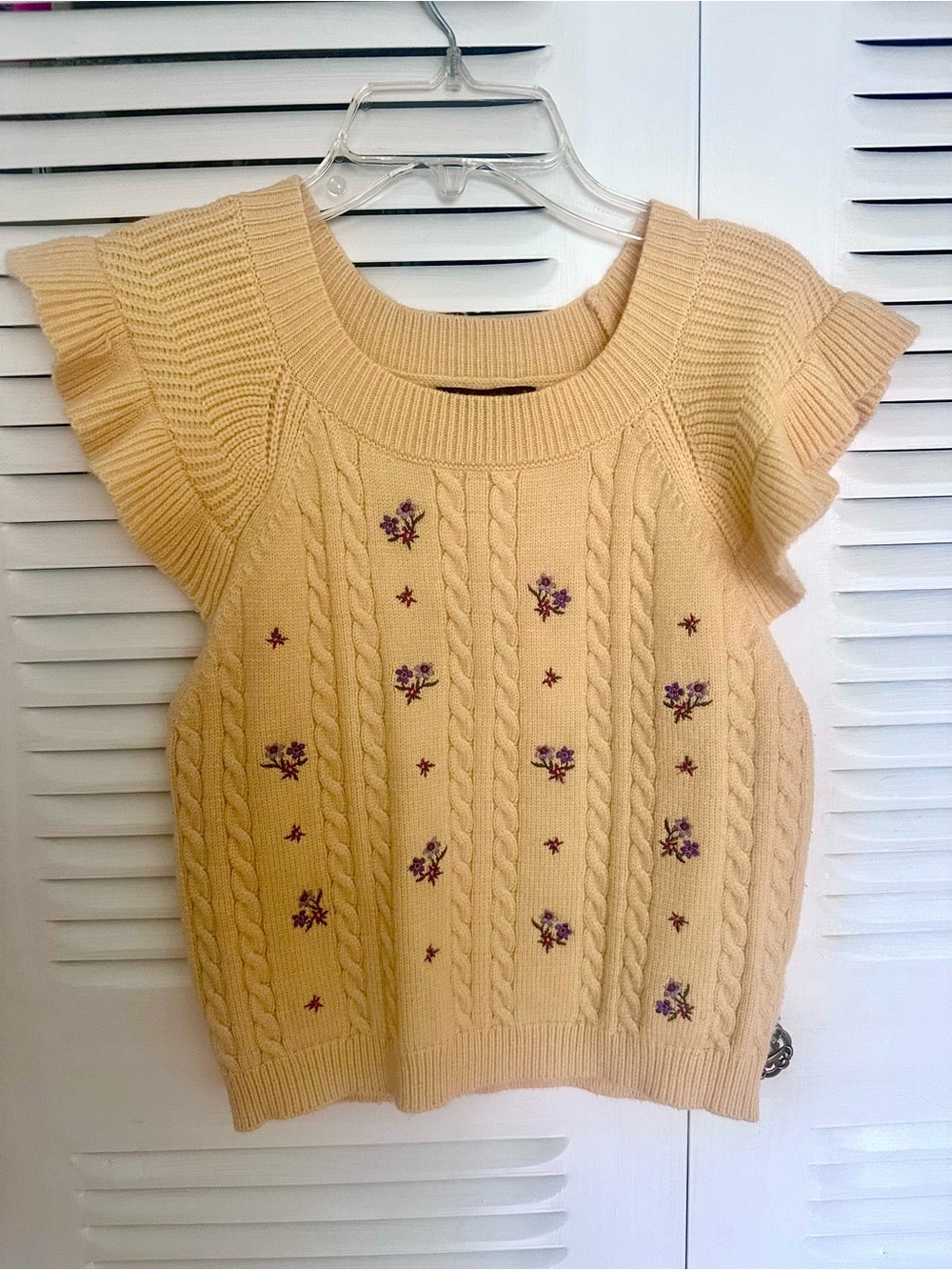 Forever 21 Cable Knit Floral Sweater Vest – Size M